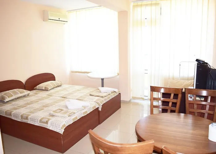 Apartamento бриз 1