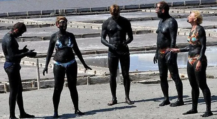 Апартаменты бриз 1 *